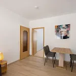 Apartment San Marino 3 Mucheln